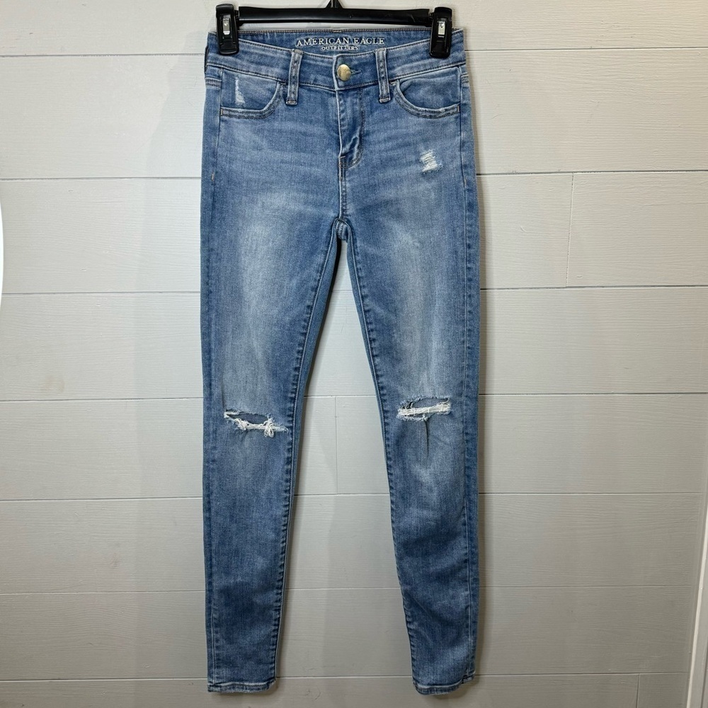 American Eagle Outfitters | Medium Wash Jegging Size 0